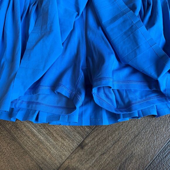 Offline by Aerie Pleated Athletic Skirt Skort - Picture 2 of 5